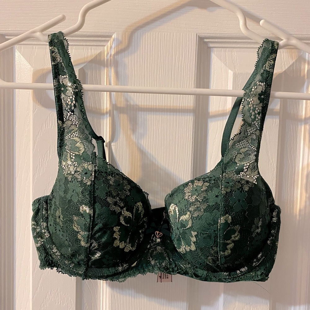 Body by Victoria lined demi green floral lace detail bra